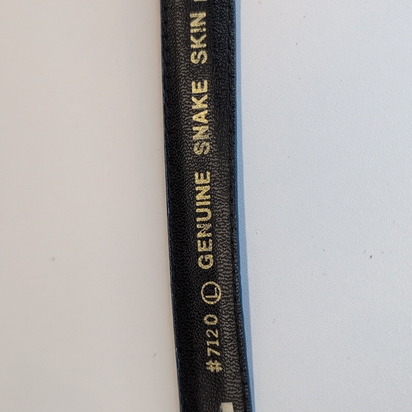 Snake Skin Vintage Square Gold Tone Buckle Skinny Glossy Belt TLS Size Large - Picture 3 of 5